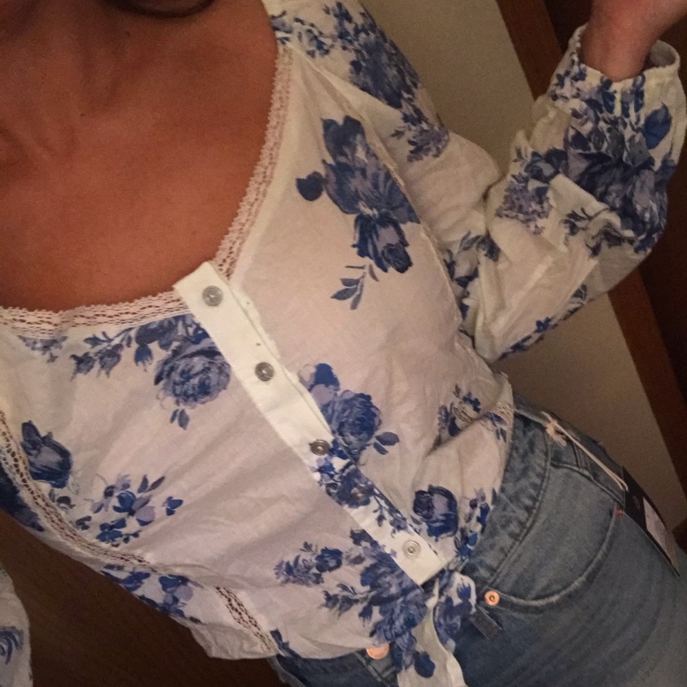 Floral top